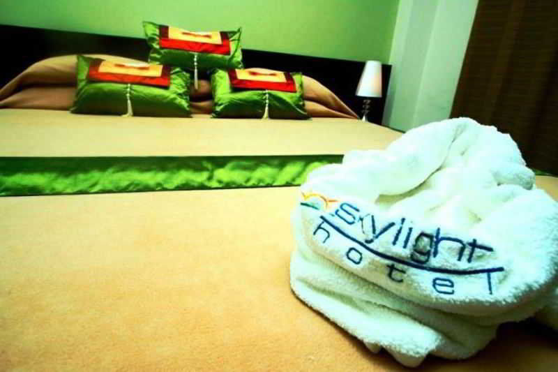 Reddoorz Plus Near Mendoza Park Puerto Princesa Zewnętrze zdjęcie
