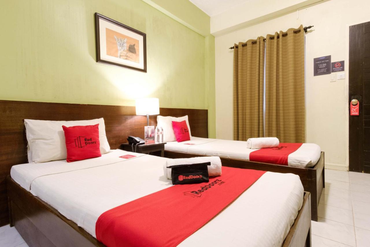 Reddoorz Plus Near Mendoza Park Puerto Princesa Zewnętrze zdjęcie