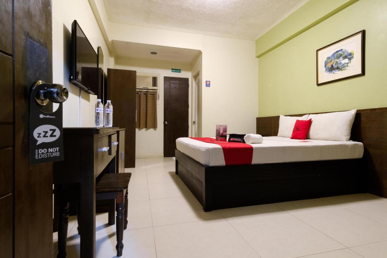 Reddoorz Plus Near Mendoza Park Puerto Princesa Zewnętrze zdjęcie